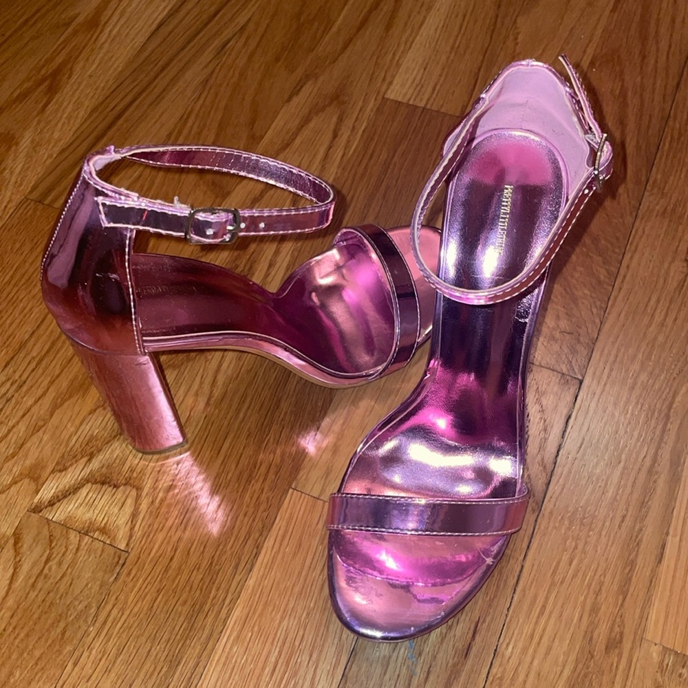 Prettylittlething heel